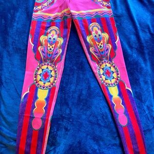 Nike Pro limited edition kaleidoscope Leggings, size XS